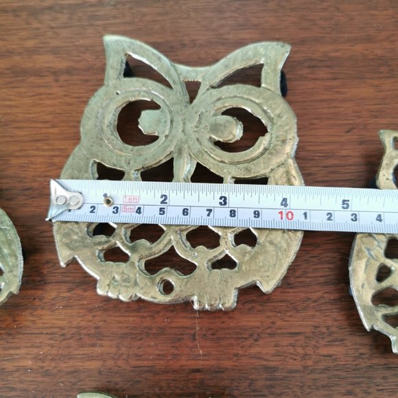 Brass Owls Trivets Set of 4, Vintage Cutout Brass Owls Trivets Coasters - Picture 8 of 13